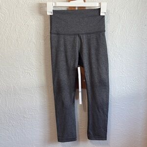 Lululemon Women’s 7/8 Gray Leggings